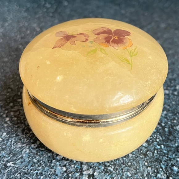 VINTAGE ITALIAN ALABASTER FLOWER TRINKET JEWELRY BOX from 1960s Nordstrom - Picture 7 of 10